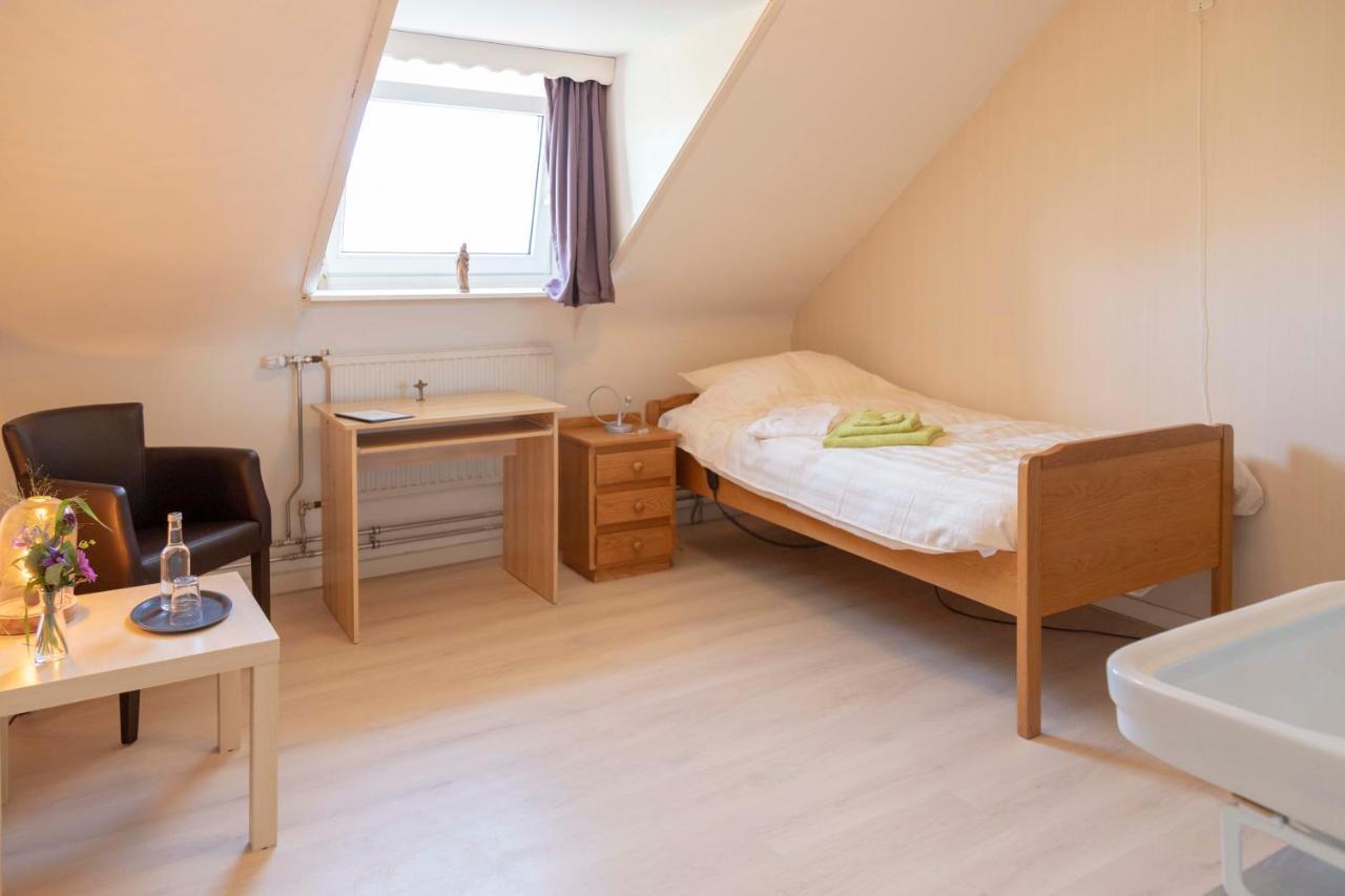 B&B Antoniushoeve Lomm Екстер'єр фото