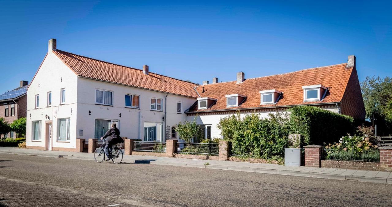 B&B Antoniushoeve Lomm Екстер'єр фото